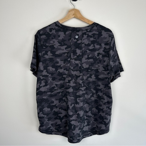 LULULEMON Miles Ahead Short Sleeve Deep Camo - Picture 6 of 6